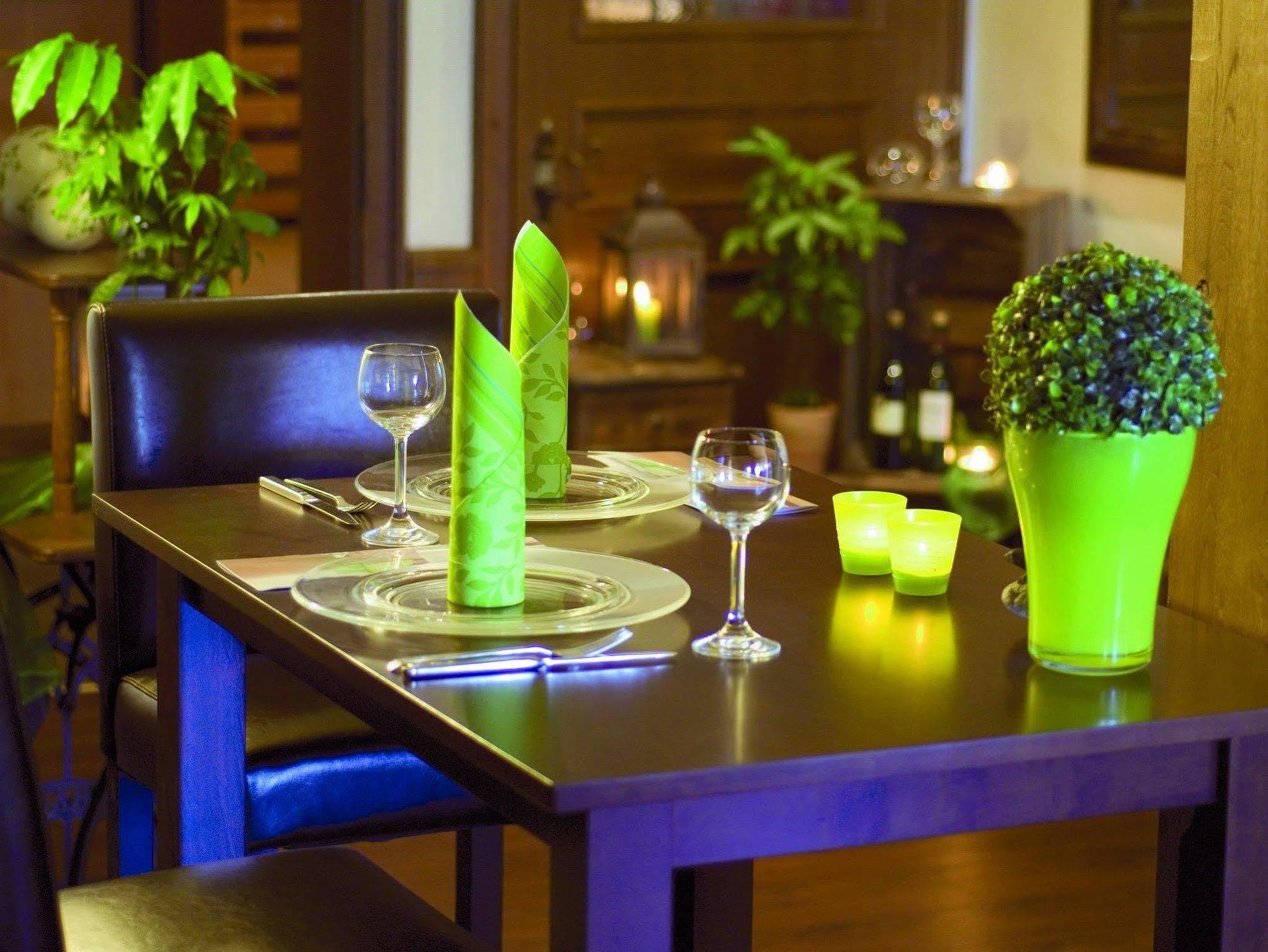 Buescher'S Hotel Und Restaurant Bielefeld Restaurang bild
